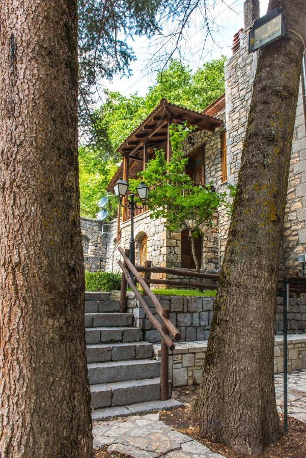 «Σκλάβας Χνάρι» Παραδοσιακός Ξενώνας Magouliana Exterior foto